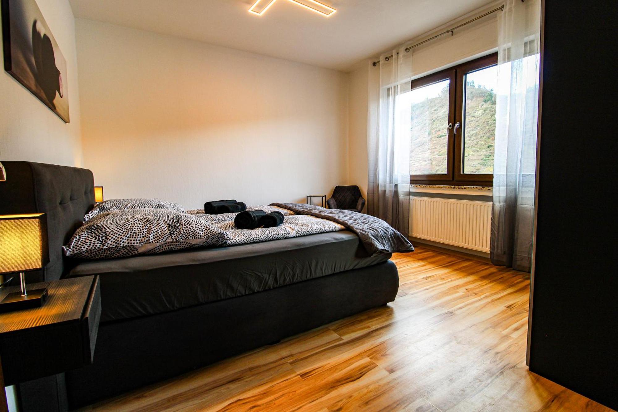 Exklusive Moselidylle: Fewo Mit Traumhaftem Staustufenblick, Netflix, Terrasse Neef 외부 사진